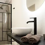 公寓 Con Terraza Privada, Piscina Y Capacidad 4 Personas *