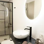Con Terraza Privada, Piscina Y Capacidad 4 Personas *