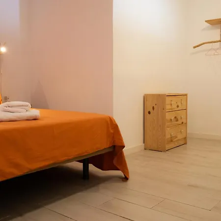 Con Terraza Privada, Piscina Y Capacidad 4 Personas Διαμέρισμα *