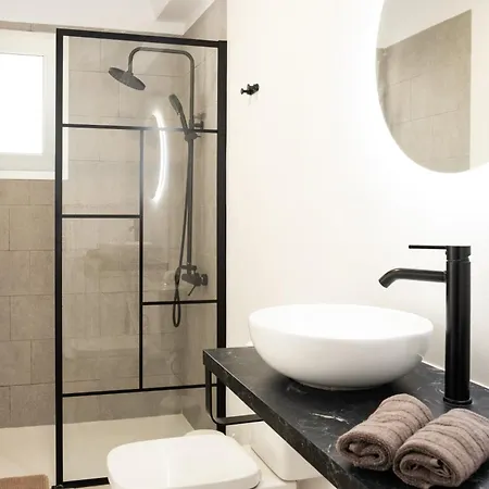Con Terraza Privada, Piscina Y Capacidad 4 Personas Διαμέρισμα *